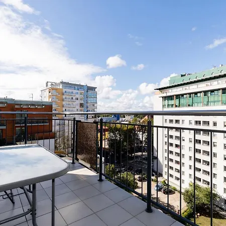 Spacerowa With Parking By Renters דירה *