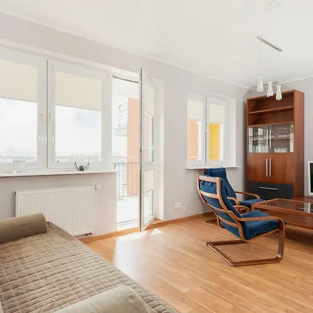 Apartment Spacerowa With Parking By Renters