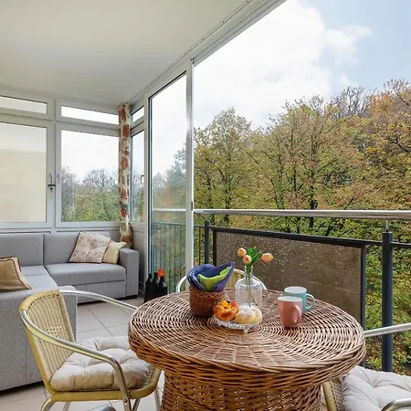 Spacerowa With Parking By Renters Apartment *