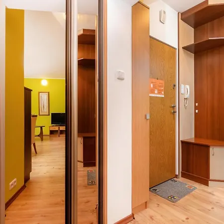 Spacerowa With Parking By Renters *