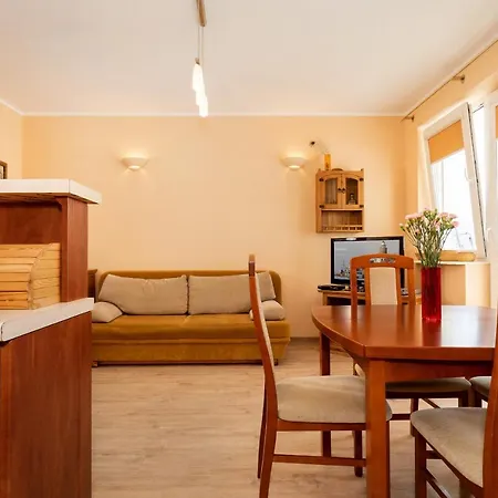 Apartamento Spacerowa With Parking By Renters