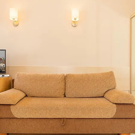 Apartment Spacerowa With Parking By Renters Kolobrzeg