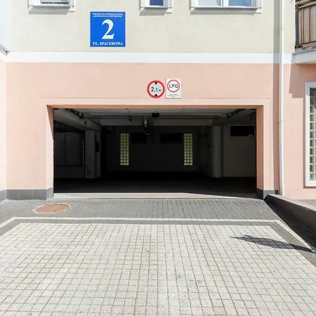 Spacerowa With Parking By Renters * Kołobrzeg