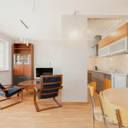 Spacerowa With Parking By Renters *