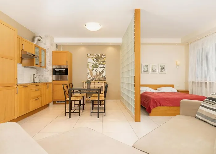 Διαμέρισμα Spacerowa With Parking By Renters