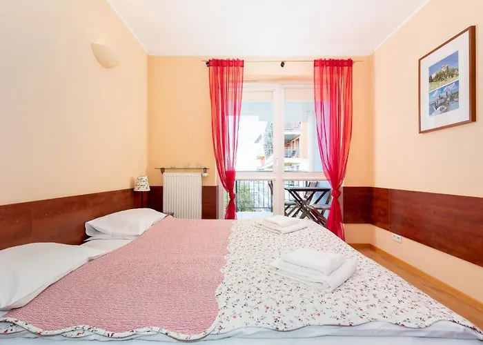 Spacerowa With Parking By Renters Διαμέρισμα *