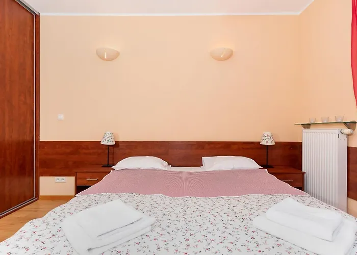 Spacerowa With Parking By Renters * Kołobrzeg