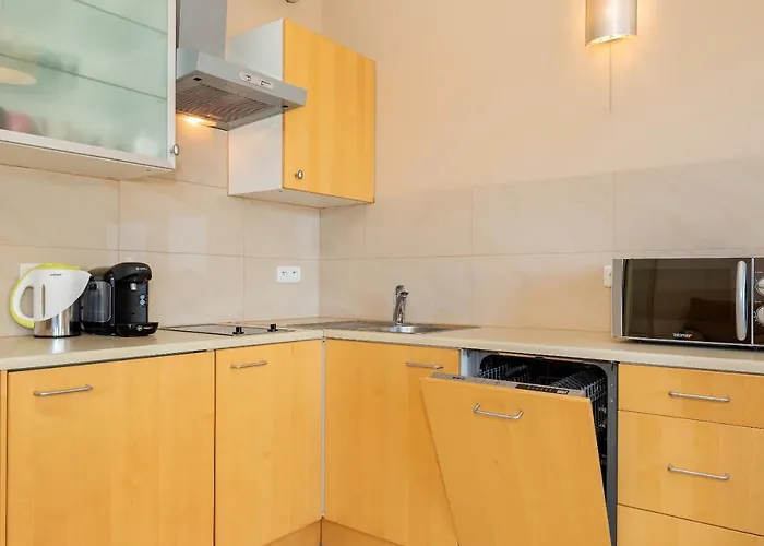 Διαμέρισμα Spacerowa With Parking By Renters *